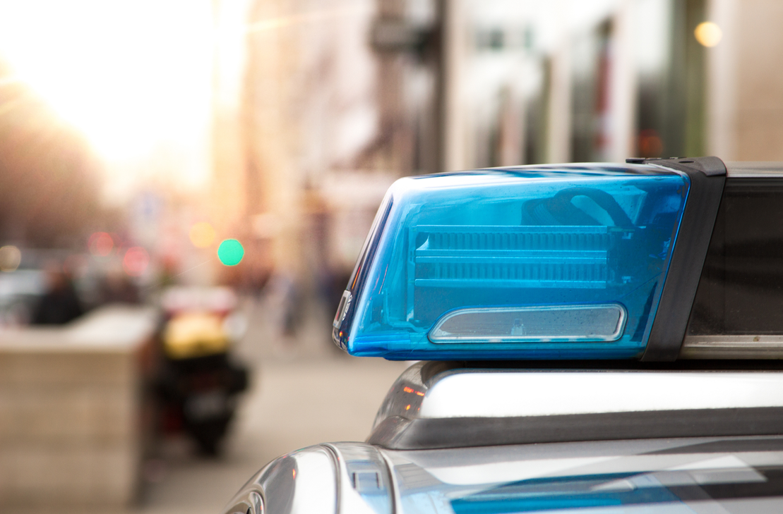 Am Samstagabend, 28. Juni, kam es in Meerfeld zu einer Sachbeschädigung an einem beladenen Anhänger.