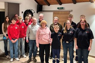 Der Erlös aus der Kinderkirmes wurde an die Jugendfeuerwehr Bleibuir, an die SG Rotbachtal/Strempt sowie an die Lückerather Kinder- und Jugendarbeit übergeben.
