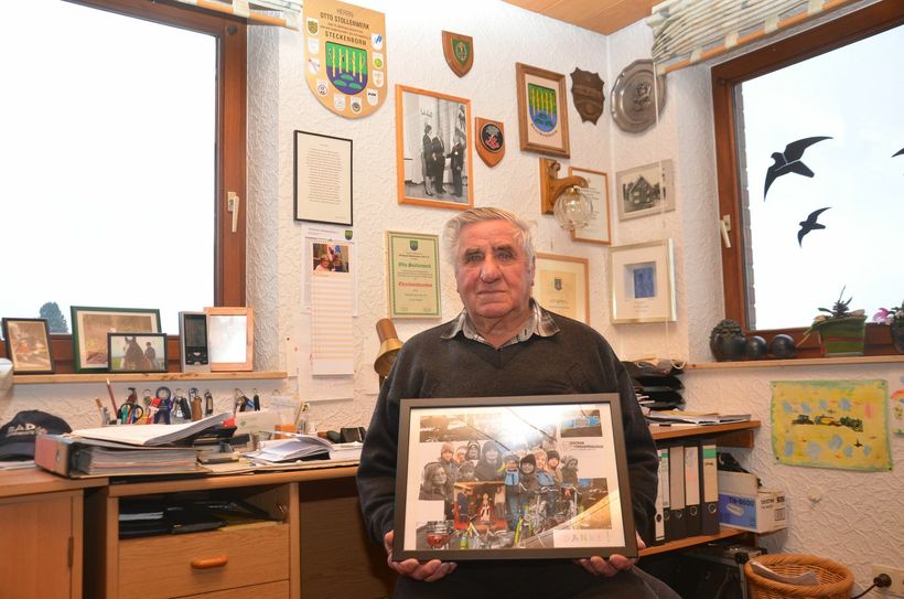 Hoch dekoriert und ausgezeichnet ging und geht es Otto Stollenwerk doch immer nur um eine Sache: Den Straßenverkehrs sicherer zu machen...