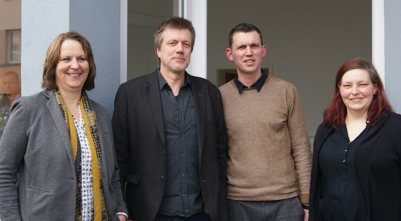 Eröffneten das neue Ladenlokal (von rechts):  Christiane Hanke, Palais Verein, Carsten Lang, pädagogischer Leiter Jugendhilfezentrum Don Bosco, Reinhold Spitzley, Geschäftsführer des Palais Verein, und Sieglinde Schmitz, Leiterin des Jugendhilfezentrums. Foto: Friedrich