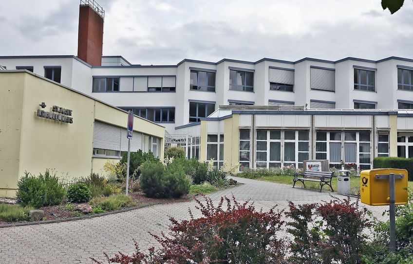 Um das St. Josef-Krankenhaus in Adenau gibt es immer wieder Diskussionen. Es soll nun eine Unterstützung in Höhe von 400.000 Euro bekommen. Foto: Dreschers