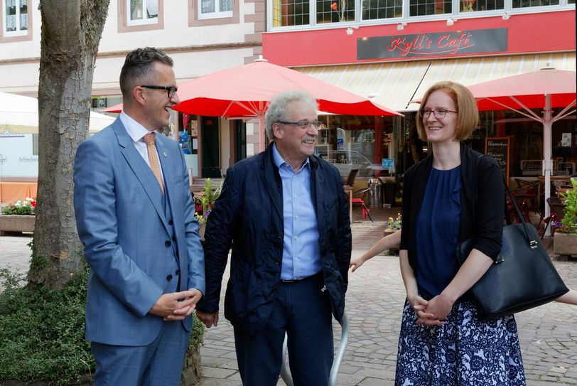 Anna Kling bei der diesjährigen Ortsbegehung mit Landrat Joachim Streit. Foto: M. Brunker