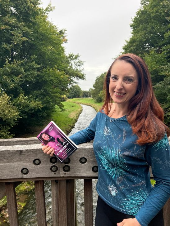 Die Weilerswisterin Tanja Wodok hat ihr erstes Buch »Das ‚ich liebe dich‘ Experiment veröffentlicht.