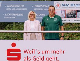 Silke Seul, Leiterin des Beratungscenters Remagen, und Thomas Schuster, Geschäftsführer des SV Remagen.
