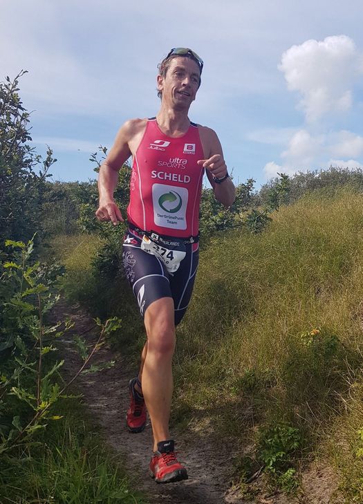 Milena Vogel auf dem Rad.