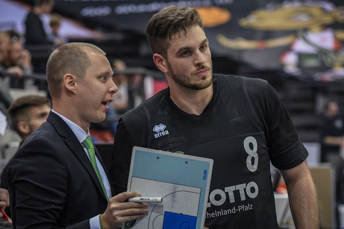 Headcoach Christian Held und Kilian Dietz (rechts). Foto: Verein