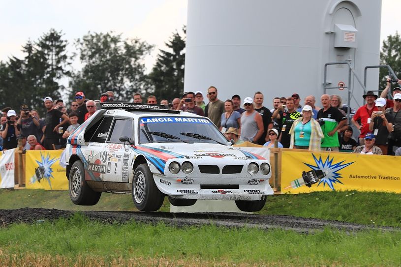 Im Juli sollen bei der zehnten Auflage des »Eifel Rallye Festivals« wieder etliche historische Rallye-Fahrzeuge um Daun düsen. Foto: R.B. Hahn