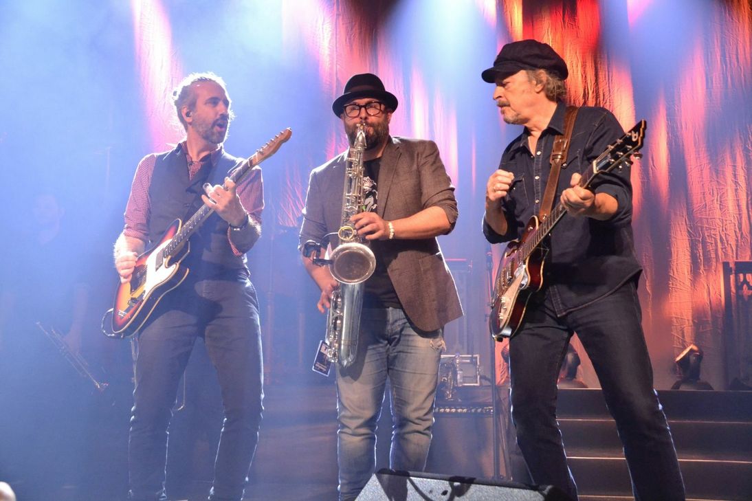 Bap machte kurz vor Tourende im Euskirchener City-Forum Station. Fotos: Mager