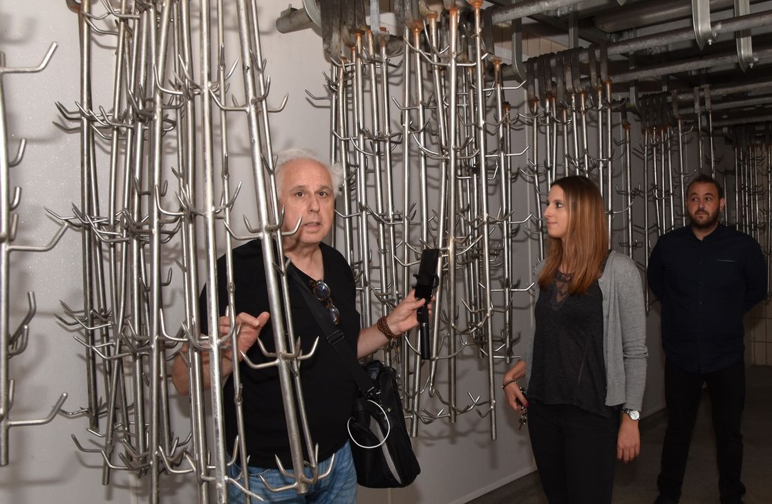 „Acht Räume im Schlachthof“ heißt die Ausstellung, die am Sonntag, 25. August, um 14 Uhr von Bürgermeister Dr. Uwe Friedl und dem  Filmproduzenten Jürgen Tröster („Der Weiße Massai“, „Henri IV.“) eröffnet wird. Foto: Manfred Lang/pp/Agentur ProfiPress