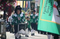 Auch der Fanfarenzug Grün-Weiss Mayen spielte beim Festzug.