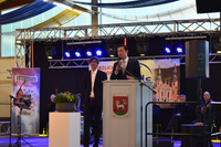 Stadtbürgermeister Dr. Johannes Reuschen und Messeleiter Sebastian Wiesen begrüßen die Gäste.