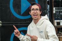 "Knips endlich - ich komme mir langsam bescheuert vor."