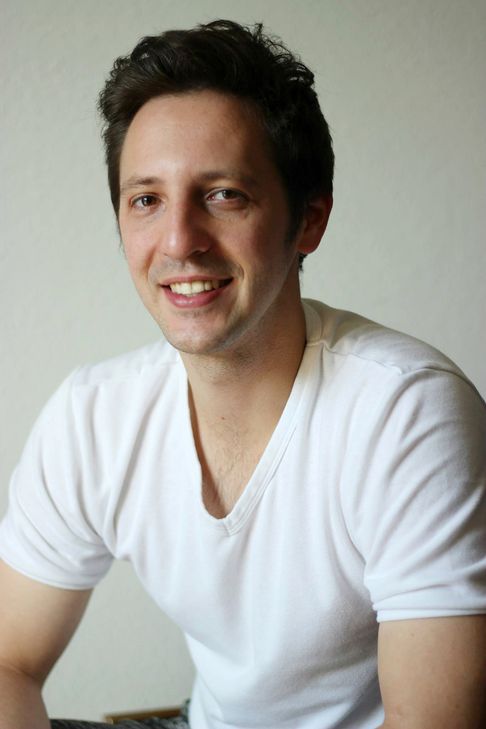 Tobias Julian Stein schreibt eine Trilogie über das Studentenleben in Aachen.