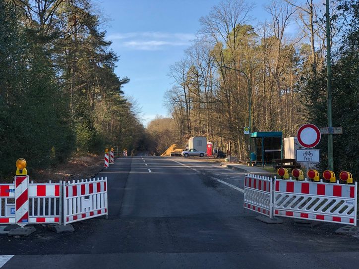 Die L 238 zwischen Roetgen und Rott bleibt bis April gesperrt. Fotos: T. Förster