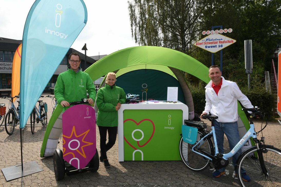 Im Außenbereich bot "innogy" an, E-Bikes auszuprobieren.