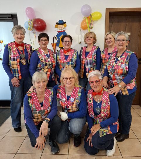 Der Vorstand der Frauengemeinschaft Hausen hatte zur Fastnacht eingeladen.