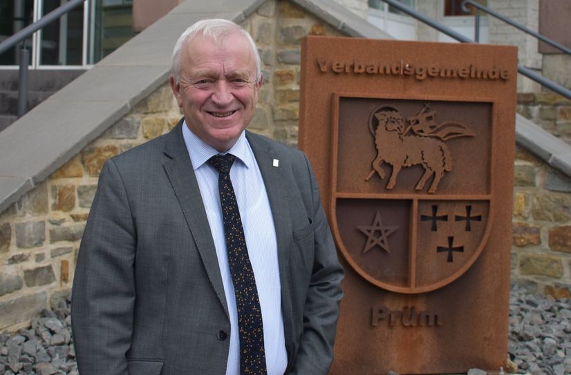 Eine Ära geht zu Ende: Aloysius Söhngen scheidet nach 34 Jahren als Bürgermeister der Verbandsgemeinde Prüm aufgrund des Überschreitens der Altersgrenze aus.