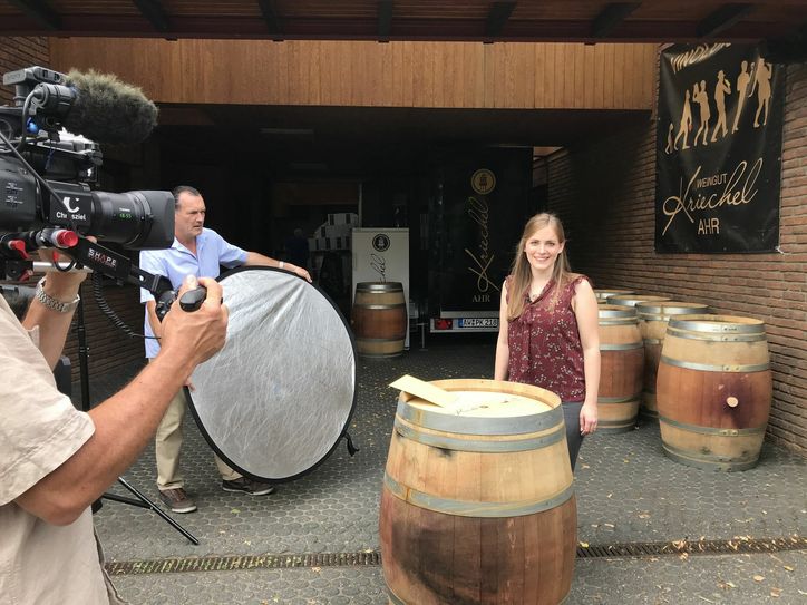 Das SWR-Team besuchte Annika Schooß für den Filmdreh. Foto: SWR