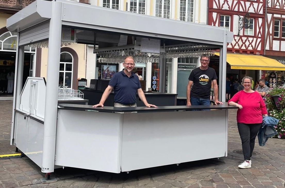 Auf das Dach, das weitgehend zerstört wurde, müssen die Besucher für die kommenden Wochen verzichten.