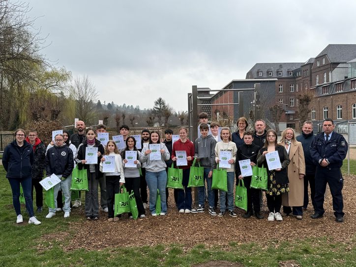 Die Schüler von Real- und Hauptschule haben sich zu Buspaten ausbilden lassen.