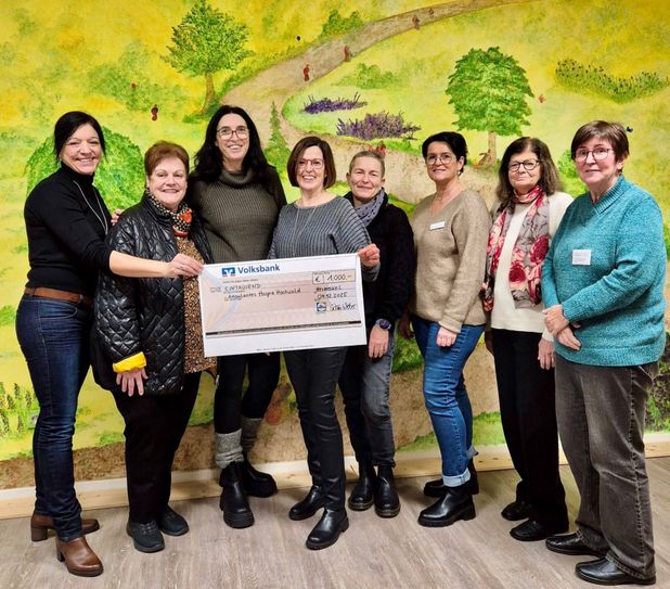 Fraaleit 4 Fraaleit aus Gusenburg spenden für guten Zweck.