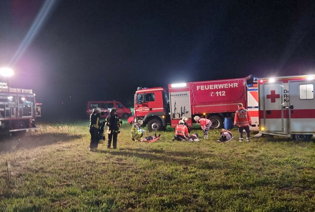 Herausforderndes Szenario: 30 (simulierte) Verletzte mussten während der nächtlichen Großübung versorgt werden.