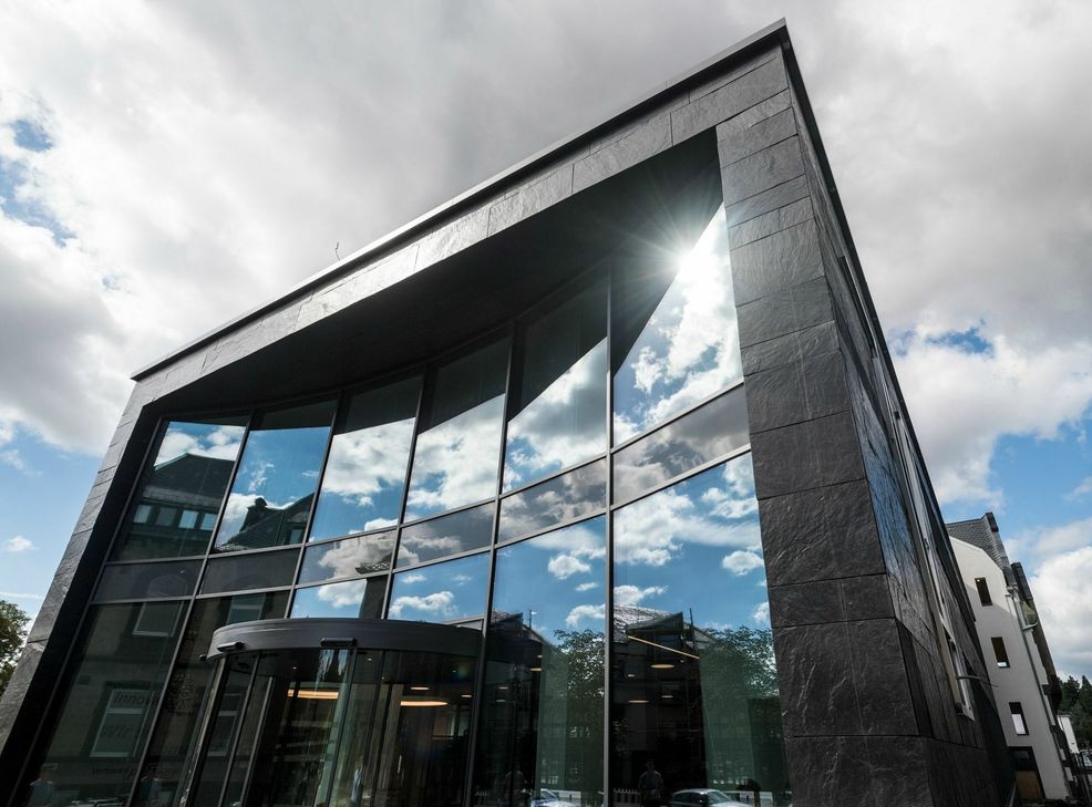 Die Filiale der Genossenschaftsbank in Mayen. Foto: Voba