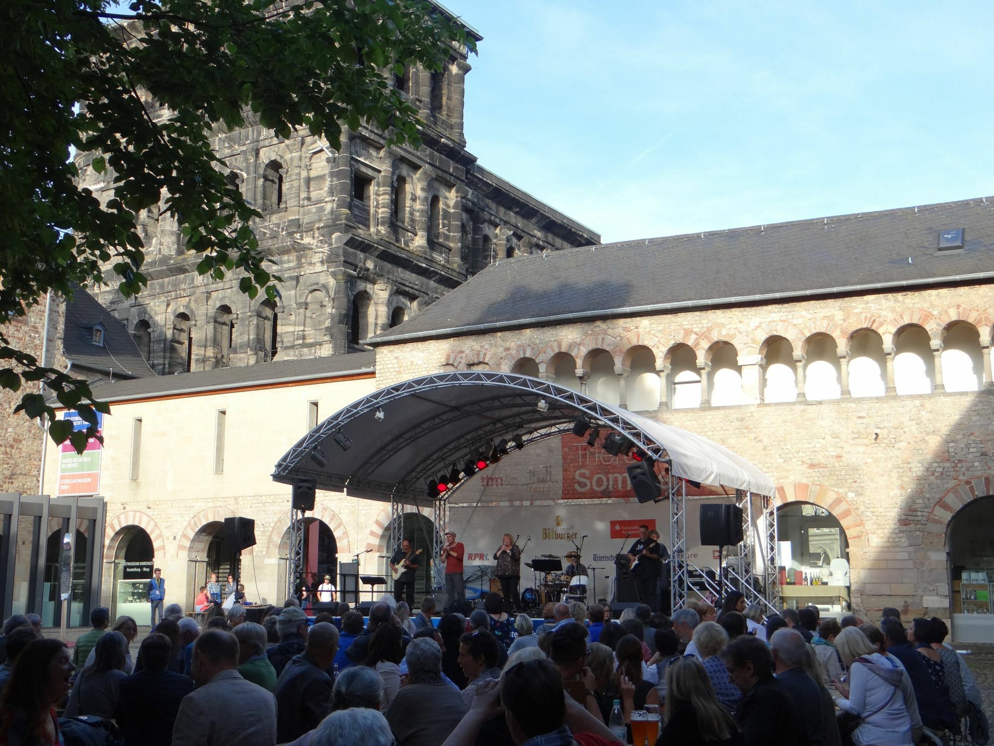Noch bis zum 27. November können sich Bands für den WunschBrunnenhof bewerben. Foto: ttm