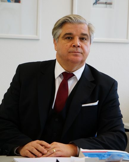 Ulrich Käser (Agentur für Arbeit, v.l.), Heike Borchers (IHK) und Georg Stoffels (Handwerkskammer) kämpfen um jeden Ausbildungsplatz und jeden Jugendlichen, der diese berufliche Chance ergreifen will.