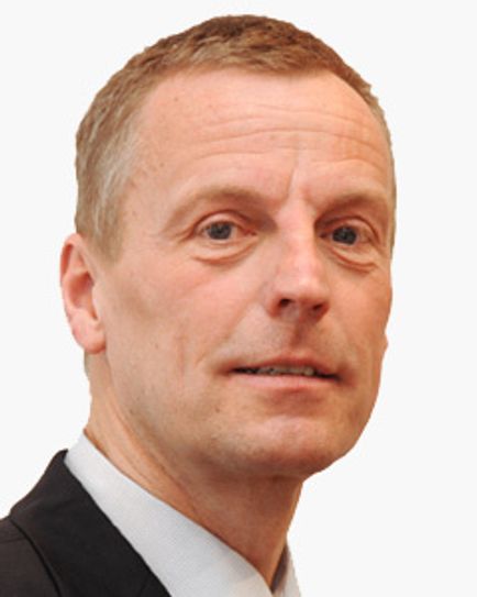 Ulrich Käser (Agentur für Arbeit, v.l.), Heike Borchers (IHK) und Georg Stoffels (Handwerkskammer) kämpfen um jeden Ausbildungsplatz und jeden Jugendlichen, der diese berufliche Chance ergreifen will.