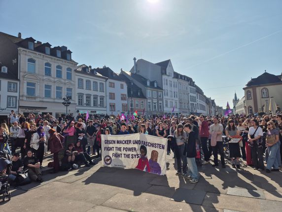 Kundgebung an der Porta Nigra