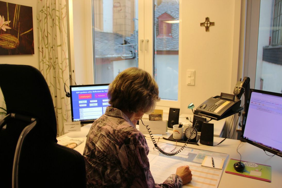 Die Mitarbeiter der Telefonseelsorge helfen Menschen in schwierigen Situationen. Foto: FF