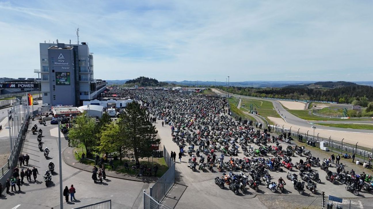 Tausende Motorradfahrer bilden beim Motorrad-Saisonauftakt „Anlassen“ den traditionellen Korso über die Nordschleife – ein emotionaler Höhepunkt für die gesamte Zweirad-Community.