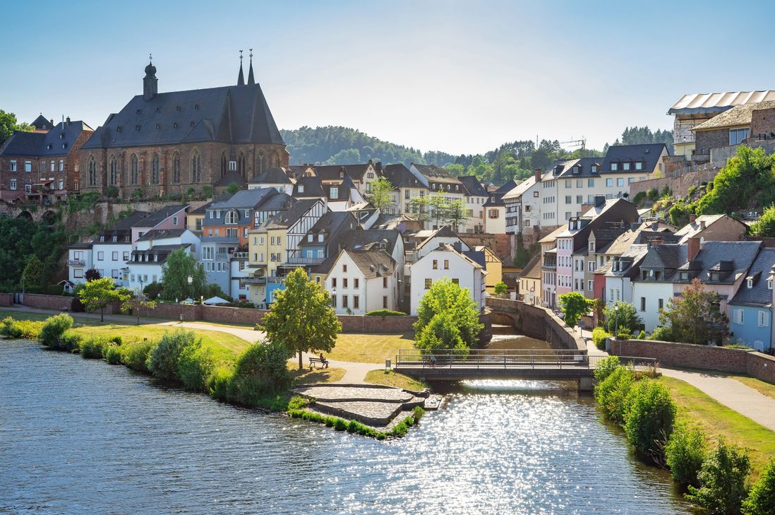 Blick auf Saarburg