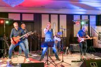 Die Band "ICONS5" rockte im Welcome Parkhotel.