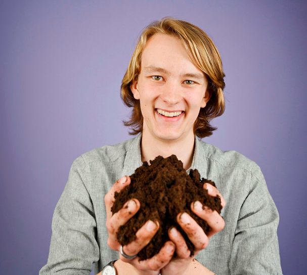 Rufus Wegner beschäftigte sich mit dem Thema Wechselertrags-Polykultur (WEP).