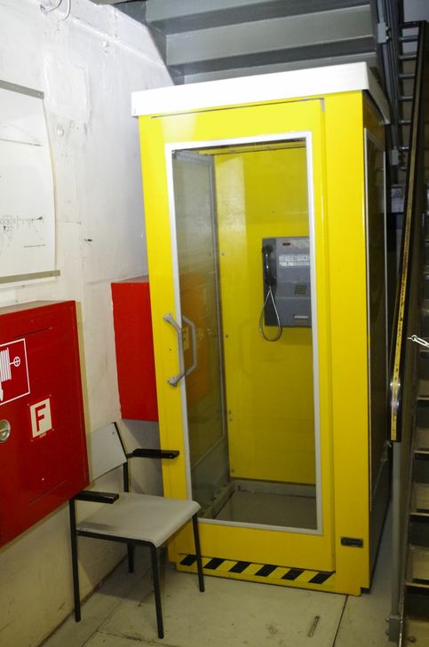 Sogar eine Telefonzelle gibt es. Foto: Mager