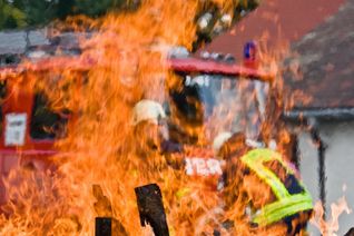 #Bitburg Brennt: Der Streit zwischen Bürgermeister und Feuerwehr scheint kein Ende zu nehmen. Foto: pixelio/Hirschka