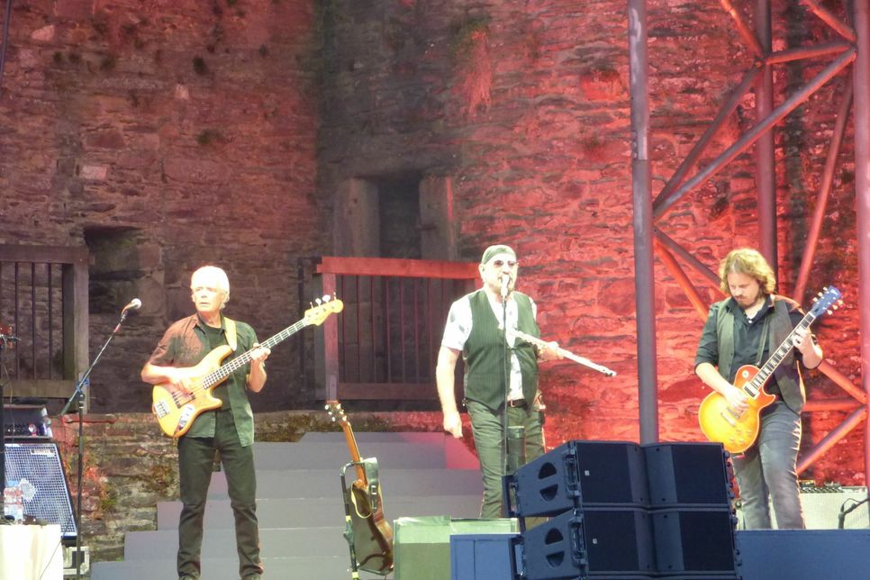 Ian Anderson und seine Band begeisterten das Publikum.