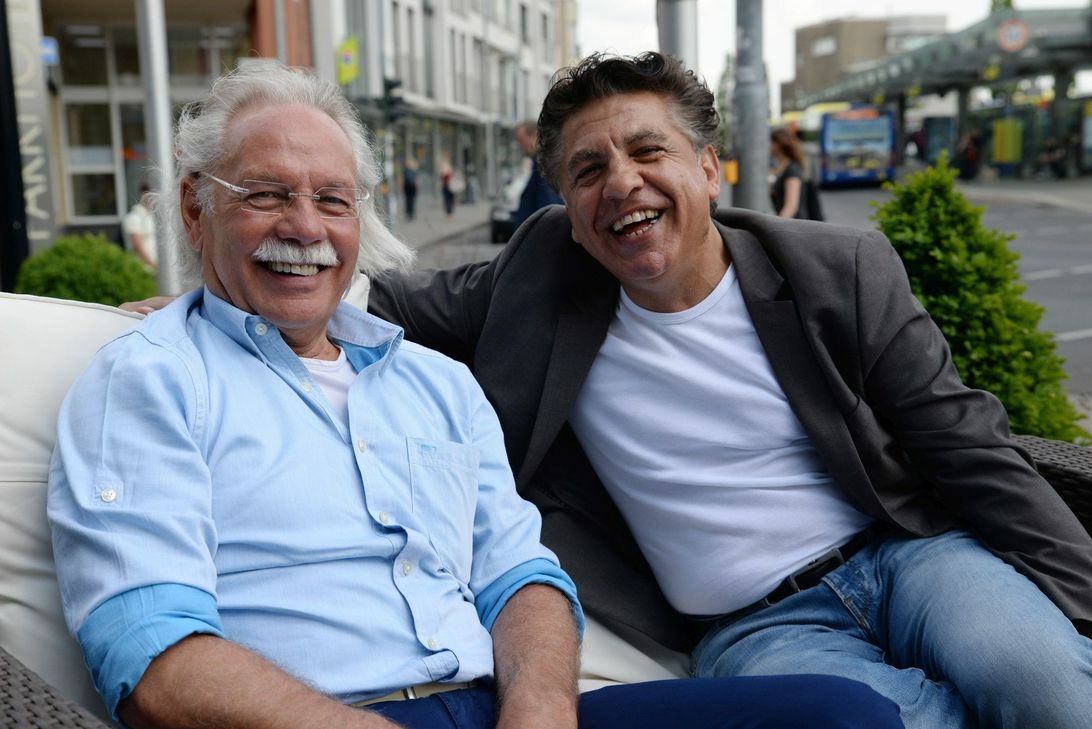 Klaus Linden und Markus Reinhardt freuen sich bei der ersten Zigeunernacht in Euskirchen auf ein großes Fest mit viel Musik und interessanten Begegnungen. Foto: Petra Grebe