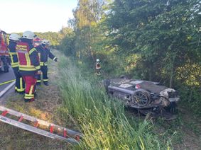 Der Luxus-Porsche (Foto) wurde bei dem Unfall total zerstört.