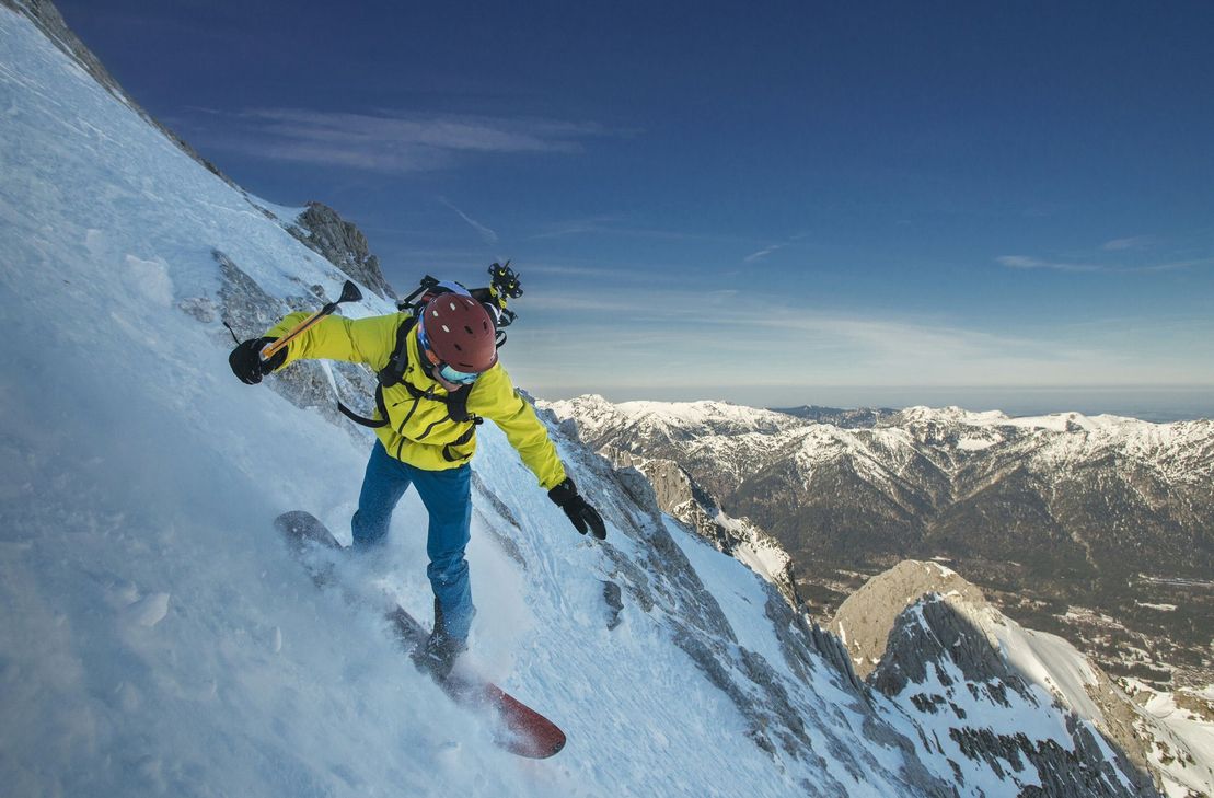 Christian Pfanzelt präsentiert die Multivisionsshow »Wetterstein - Grenzgänge von Alpspitze bis Zugspitze« in Steinfeld.