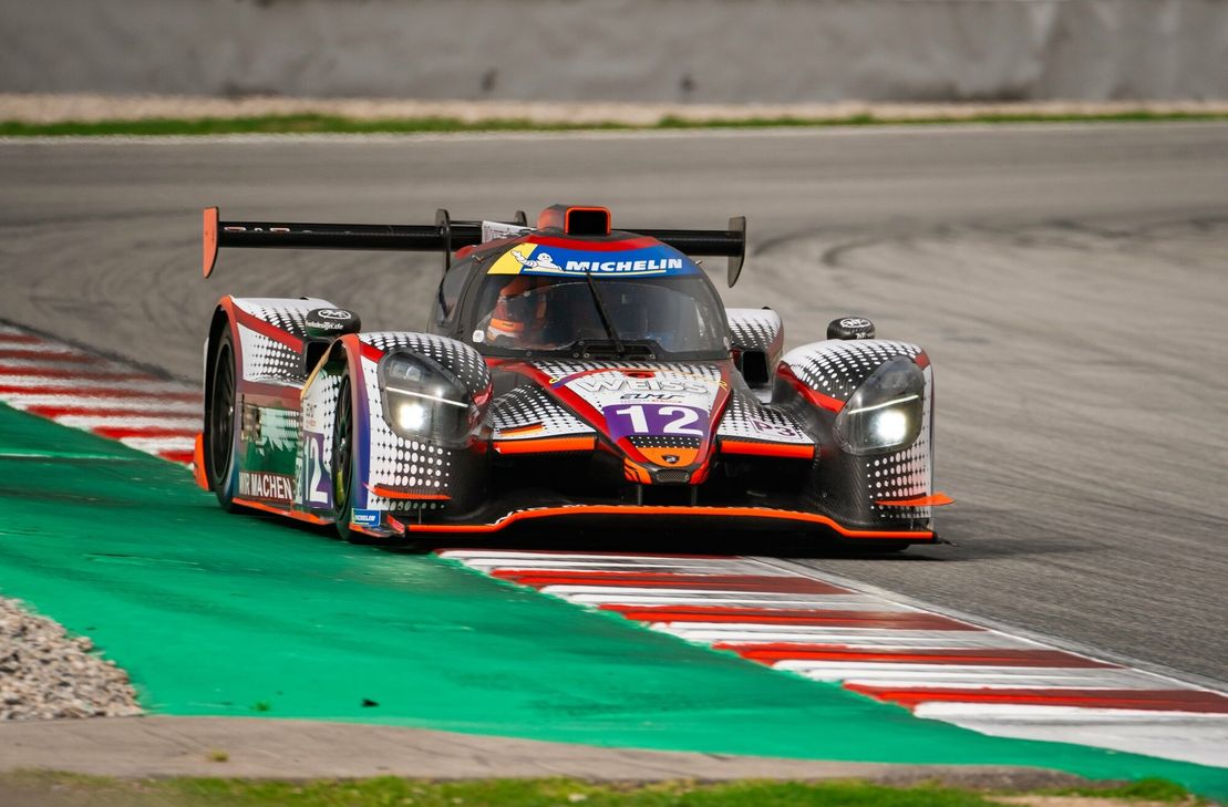 Zum Auftakt in Barcelona landeten Leonard Weiss, Torsten Kratz und Óscar Tunjo auf Platz acht.