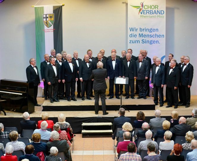 Der MGV Bölinger Liederkranz.