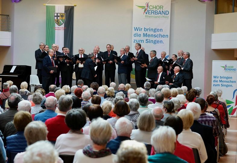 Die Chorgemeinschaft Sinzig-Bad Bodendorf. (Alle Fotos: Klaus Geck)