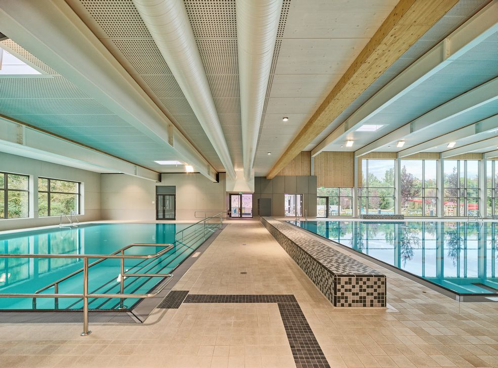 Bald wird wieder im Hallenbad geschwommen.