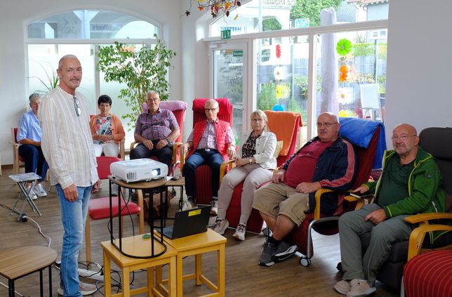 Viele Informationen rund um das Thema Parkinson-Erkrankung  gibt es bei den regelmäßig stattfindenden Treffen in der Selbsthilfegruppe für Betroffene und Angehörige im Caritasgebäude in Simmerath.  Zuletzt  informierte  Pflegeberater Dirk Blum von der  Städteregion Aachen über das Leistungsspektrum der Pflegeversicherung.