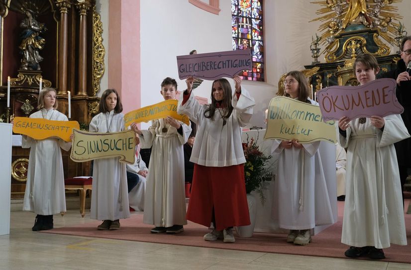Der Gründungsgottesdienst der Pfarrei St. Lydia Simmern-Rheinböllen fand statt.