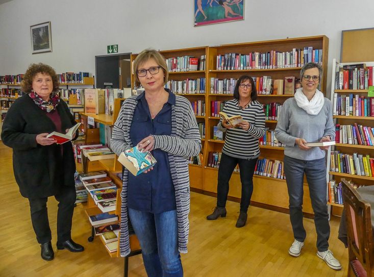 Das Team der Stadtbücherei Zell.