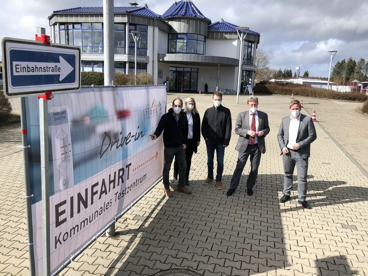 Im Blankenheimer »tribea-Gesundheitszentrum« befindet sich ein Corona-Testzentrum, das als »Drive-in« konzipiert ist. mn-Foto